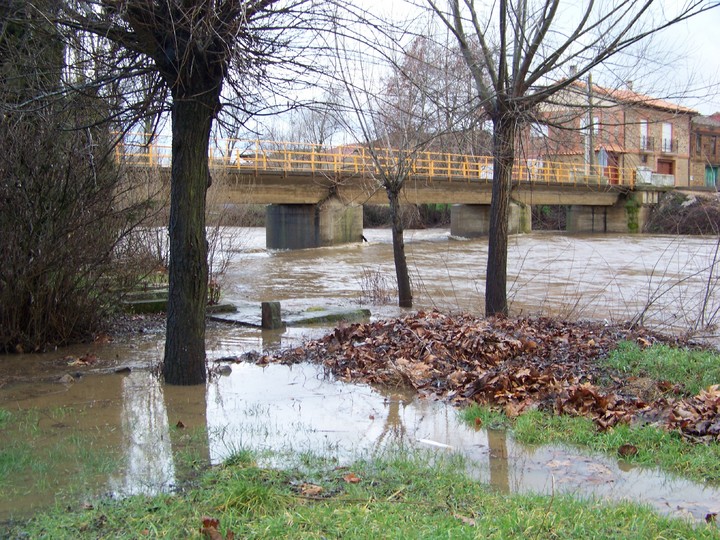 Puente de Santibáñez de la Isla