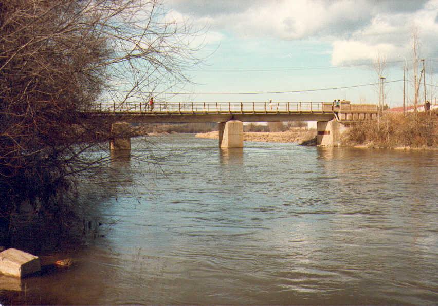 Puente de Santibáñez de la Isla